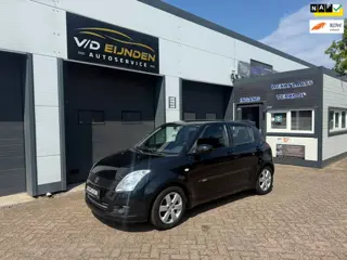 Suzuki Swift 1.3 ComfortSuzuki Swift 5-drs Gereviseerde Bak & Koppeling | Nieuwe APK