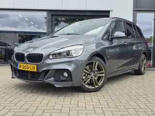 BMW 2 Serie Gran Tourer 220i High Executive 7p. + M-SPORT + PANO DAK + CAMERA + VOLLEER