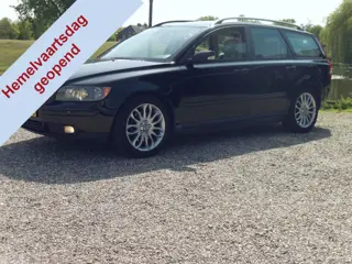 Volvo V50 2.4 Summum - Airco - Leer Hemelvaartsdag geopend van 09:00- tot 16:00 uur