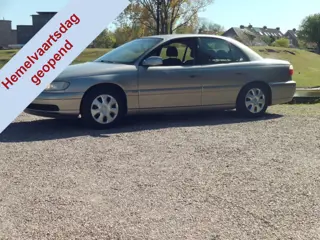 Opel Omega 2.2i-16V Business Edition - Airco Hemelvaartsdag geopend van 09:00- tot 16:00 uur