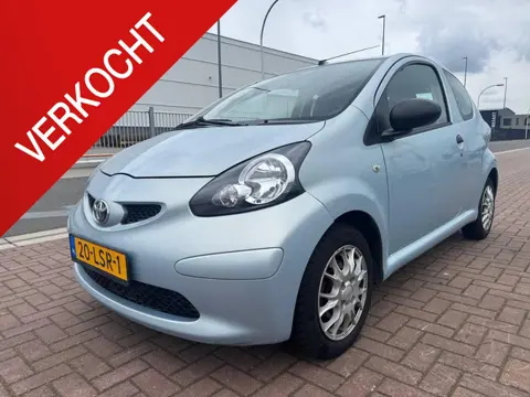 Toyota Aygo 1.0-12V