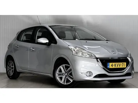 Peugeot 208 1.6 e-HDi Active Clima Navi Cruise Netjes