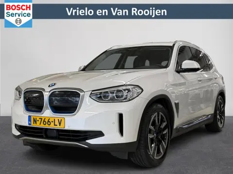 BMW iX3 Executive 80 kWh | 98.6% SOH! | Pano | Leer | AllSeason | Navi | LED ( Vestiging - Nieuwegei