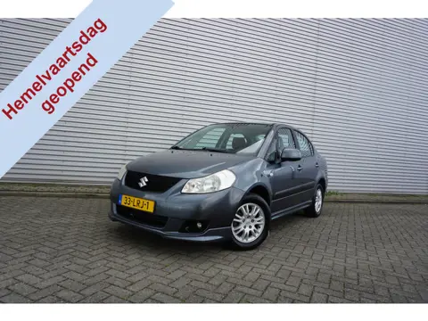 Suzuki SX4 1.6 Exclusive Airco / Elektr. ramen / Parkeersens. / Trekhaak / Lm velgen / NAP