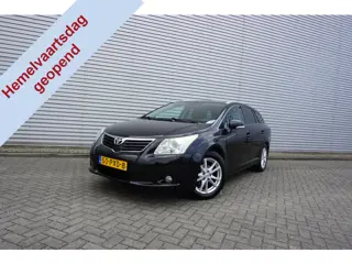 Toyota Avensis wagon 2.0 VVTi Business AUTOMAAT - Climate / Cruise / Camera / Leder / Elektr. ramen 