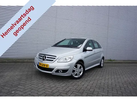 Mercedes-Benz B-Klasse 180 AUTOMAAT - Airco / Elektr. ramen / BT / Cruise / Lm velgen / Trekhaak / N