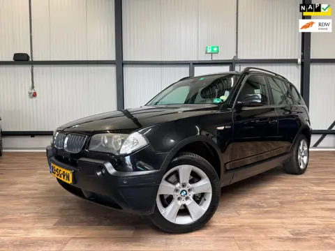 BMW X3 2.0i Introduction / CLIMA / NAVI /