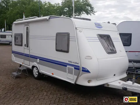 Hobby Excellent 495 UFE Mover, luifel, fietsenrek