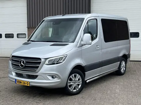 Mercedes-Benz Sprinter 316 CDI / Rolstoelbus / Only 27.682 km !! / Automaat / Rolstoel voorin / Navi
