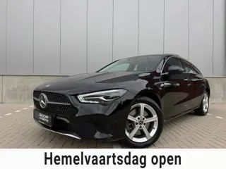 Mercedes-Benz CLA-klasse Shooting Brake 250e Facelift |PANO|SFEER|CAMERA|TREKHAAK|BOMVOL