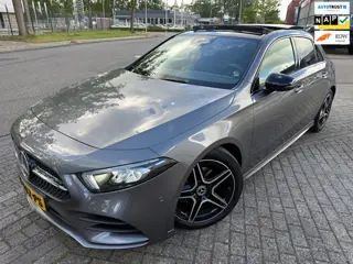 Mercedes-Benz A-klasse 180 PRESTIGE AMG 2020 PANO LEDER ALCANTARA CARPLAY