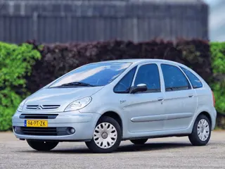 Citroen Xsara Picasso 2.0i-16V Image AUTOMAAT*Trekhaak*Climate control*Elektrische ramen*optische sc