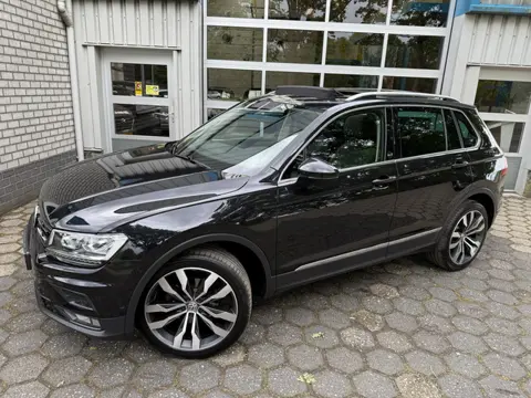 Volkswagen Tiguan 1.4 TSI 4Motion Highline / Panoramadak / Virtual display / Trekhaak