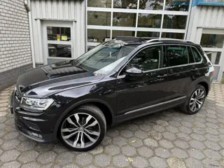 Volkswagen Tiguan 1.4 TSI 4Motion Highline / Panoramadak / Virtual display / Trekhaak