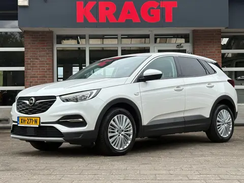 Opel Grandland X Business Executive 1.5 CDTi 130 pk - AUTOMAAT -