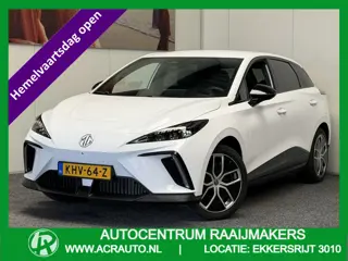 MG MG4 ELECTRIC LUXURY LONG RANGE 204 PK 64 KWH FABRIEKGARANTIE TOT 2031 !!! NAVIGATIE ADAPTIVE CRUI
