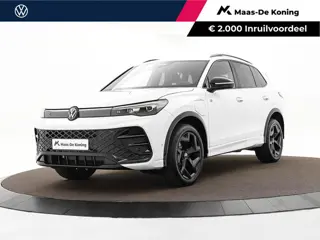 Volkswagen Tiguan R-Line 1.5 eHybrid 204 PK 6 versn. DSG · Voorstoelen verwarmbaar · Sfeerverlichtin