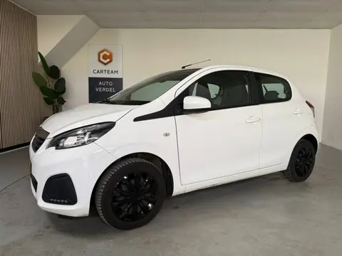 Peugeot 108 1.0 e-VTi Black & White Active Airco, Navigatie