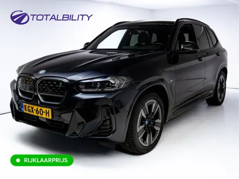 BMW iX3 M-Sport High Executive 80 kWh | Pano | Leder | Led | Shadowline | Stoelverwarming | Camera |