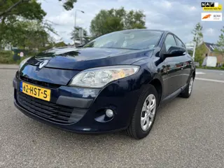Renault Mégane 1.6 Expression / 1e.eigenaar / airco / cruise.control / trekhaak / historie / nap...