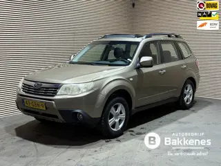 Subaru Forester 2.0 Premium | 4x4 | Airco | Cruise | Schuifdak
