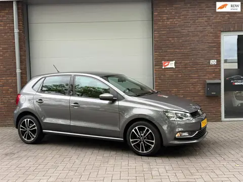Volkswagen Polo 1.2 TSI Comfortline Business R|CRUISE|NIEUWE APK