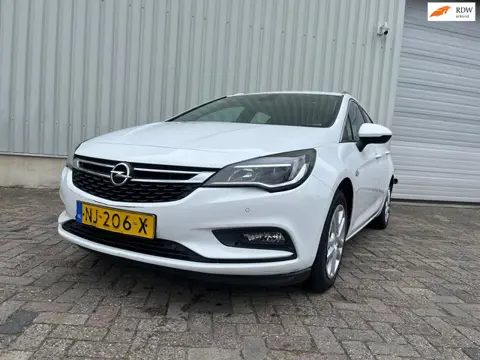 Opel Astra Sports Tourer 1.6 CDTI Online Edition SCHADEAUTO!
