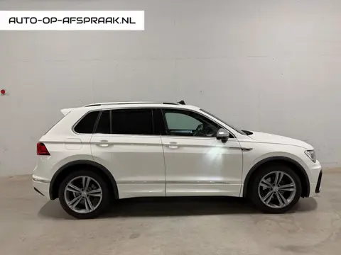 Volkswagen Tiguan 1.4 TSI ACT R-line Pano Virtual Camera Navi Cruise Clima