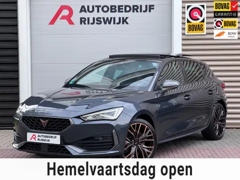 Cupra Leon 1.4 e-Hybrid VZ Pano/Keyless/Dodehoek