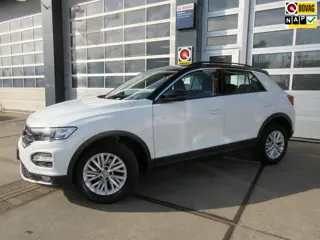 Volkswagen T-Roc 1.0 TSI Style / Carplay / Navi / PDC