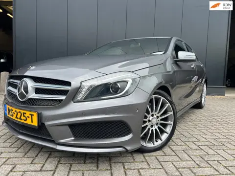 Mercedes-Benz A-klasse 180 Amg '13 Aut/Leer/Navi/18'lmv/Compl historie