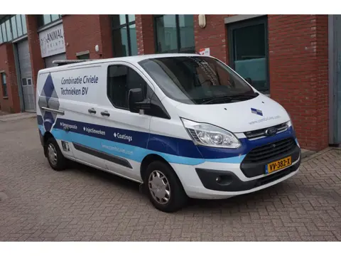 Ford Transit Custom 290 2.2 TDCI L2H1 Trend