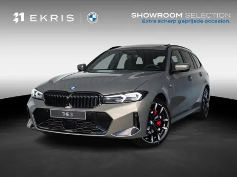 BMW 3 Serie Touring 330e | Individual Lak | M Sportpakket Pro | Innovation Pack | Comfort Pack | Pan