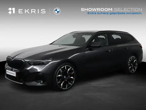 BMW 5-serie Touring 530e M Sport Edition | M Sportpakket Pro | Innovation Pack | Trekhaak | Panorama