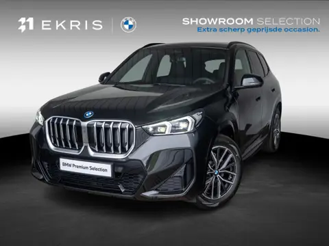BMW X1 xDrive25e | M Sportpakket | Comfort Pack | Harman-Kardon | Stuurwielrand verwarmd | Comfort A