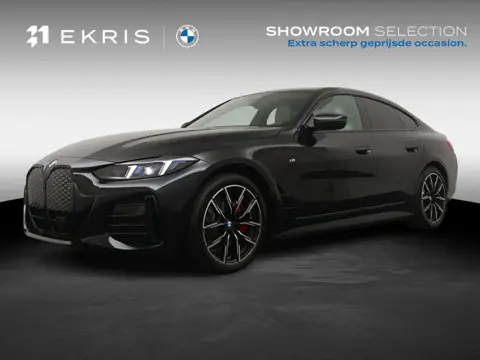 BMW i4 eDrive40 84 kWh M-Sportpakket Pro | HiFi | Panoramadak | Adaptive Cruise | Stuurverwarming