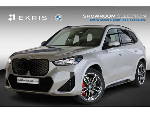 BMW iX1 eDrive20 | M Sportpakket Pro | Premium Pack | Driving Ass. Plus | Harman/Kardon | Elektr. ve