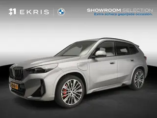 BMW X1 xDrive25e M-Sportpakket / Trekhaak / Panoramadak / Head-up / Harman Kardon / LED / Getint gla