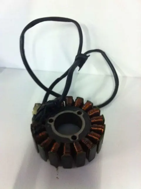 Generator Suzuki GSX R 750 1996 - 2000