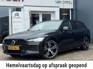 Volvo V60 2.0 T6 Plug-in hybrid AWD Ultimate Dark Long Range | Trekhaak | 100% SOH | Leder + Memory 