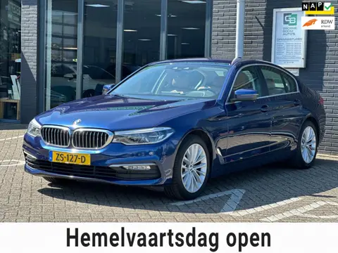 BMW 5-serie 520d High Executive/1STE EIG/NAVI/CAMERA/LEDER/NAVI/NL-AUTO NAP!!