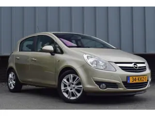 Opel Corsa 1.4-16V Cosmo | Automaat | 5-Drs | Clima | PDC | Half leder
