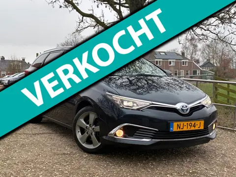Toyota Auris Touring Sports 1.8 Hybrid Lease pro | Pano + Half leder + Cruise nu € 10.975,-!!!