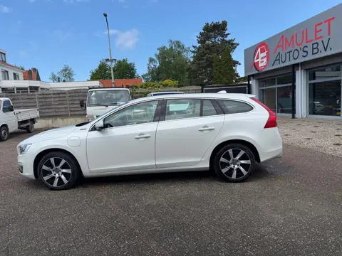 Volvo V60 2.4,D6, AWD Plug-In Hybrid Summum,3-2014