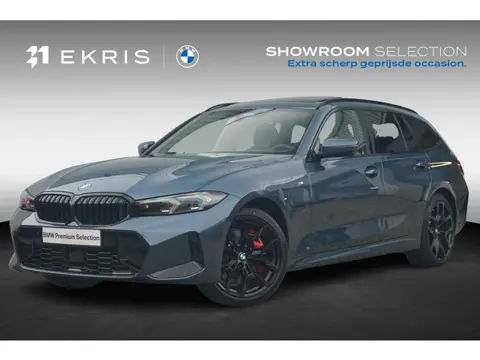 BMW 3 Serie Touring 330e M Sportpakket Pro 19'' / Harman Kardon / Panoramadak / Driving Assistant Pr