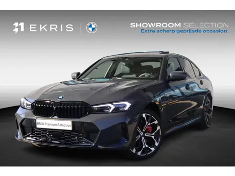 BMW 3 Serie Sedan 330e | M Sportpakket Pro | Innovation Pack | Comfort Pack