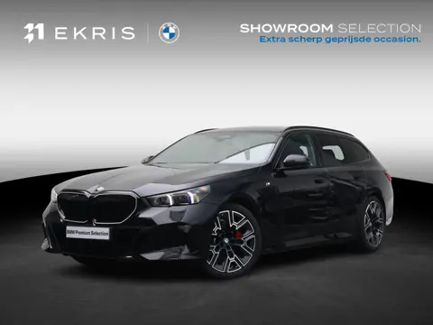 BMW 5-serie Touring 520i M Sportpakket Pro | Verwarmd Stuurwiel | Comfort Access | Elektrische Trekh