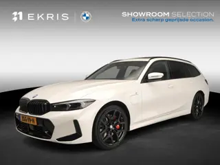 BMW 3 Serie Touring 330e | M-Sportpakket | LED | Leder | HUD | Active cruise | Panoramadak | Trekhaa