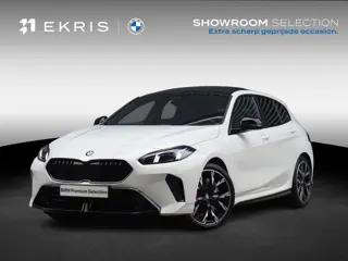 BMW 1 Serie 5-deurs 120 | M Sportpakket Pro | Panodak | Harman Kardon | Getint Glas | Comfort Access