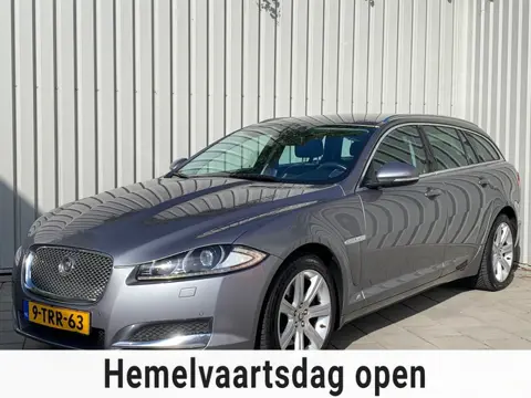 Jaguar XF Sportbrake 2.2D Business Edition|Automaat|Navigatie|leder|